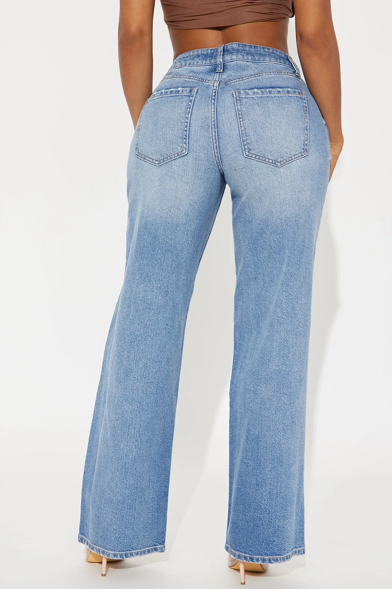 Alvie Ripped Straight Leg Jeans - Medium Wash