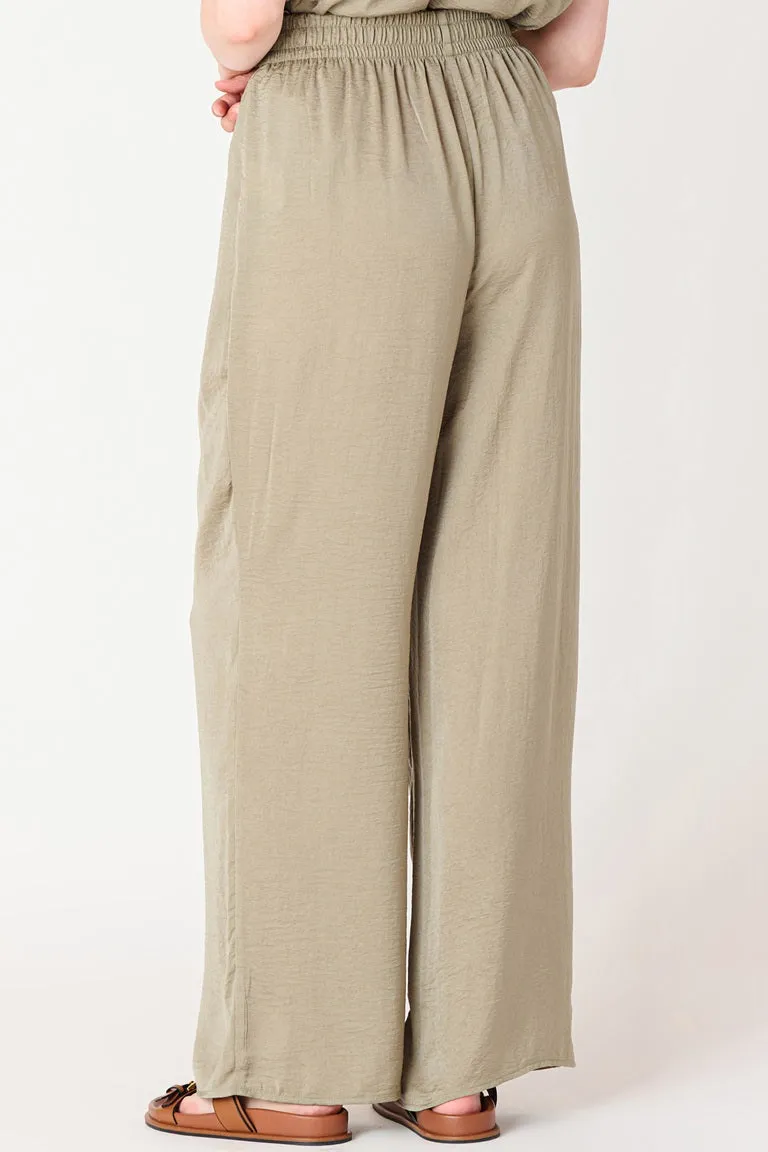 High Waist Flowy Pant